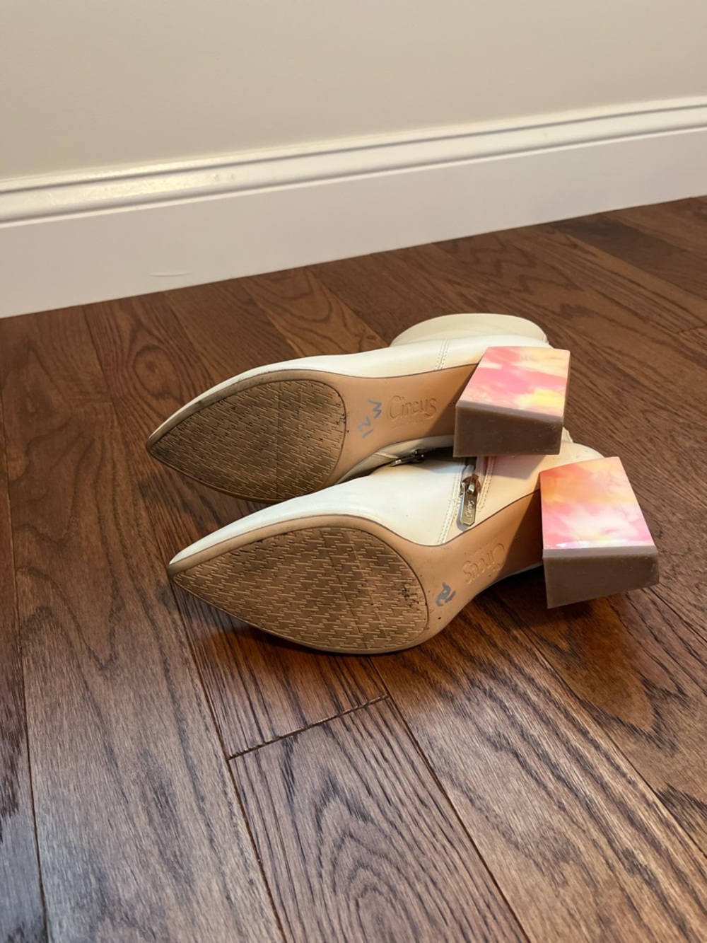 Booties - Picture 4 of 5